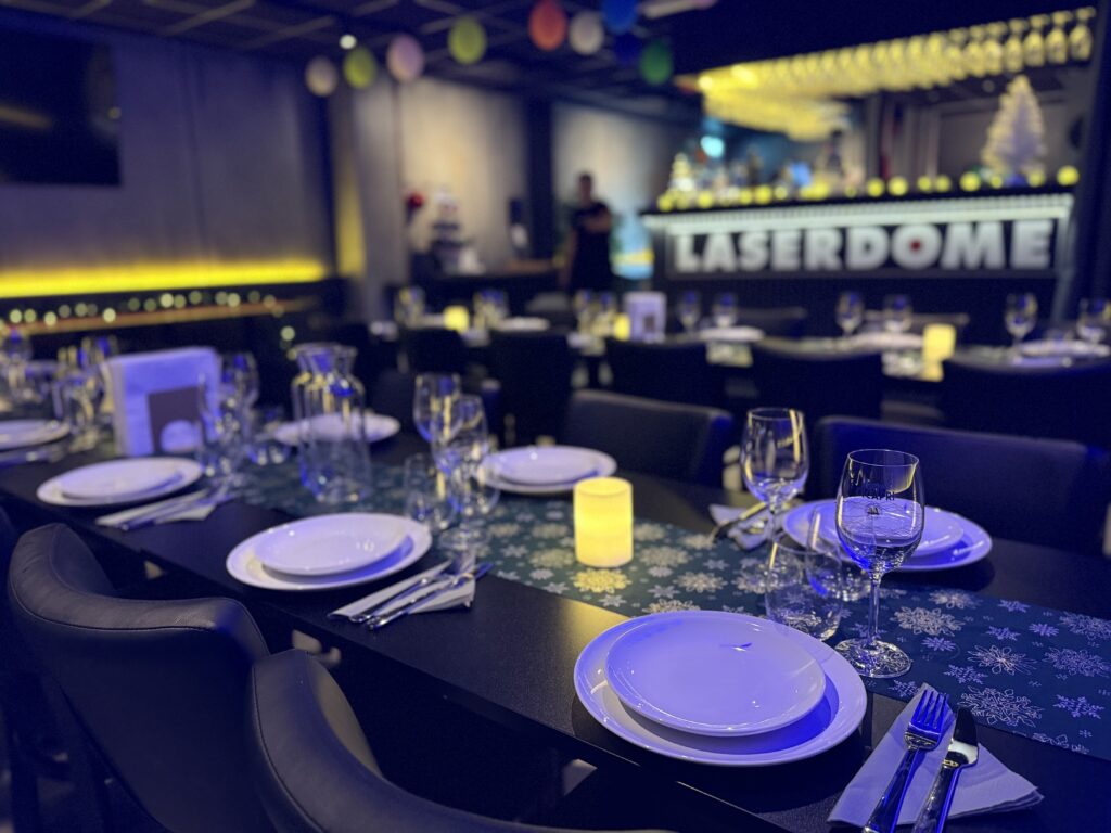 Laserdome bar & restaurang